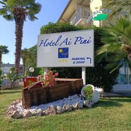 Hotel Ai Pini, hotel sa Grado