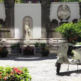 Hotel Piazza Bellini & Apartments: Napoli'de bir otel