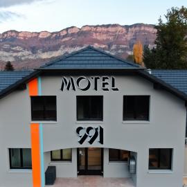 Motel 991，位于勒·维威恩斯·杜·拉克的酒店