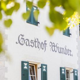 Gasthof Wunder, hotel sa Auna di Sotto