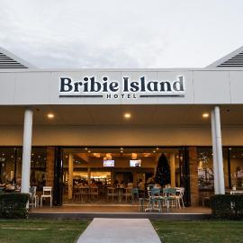 Bribie Island Hotel, hotel din Bellara
