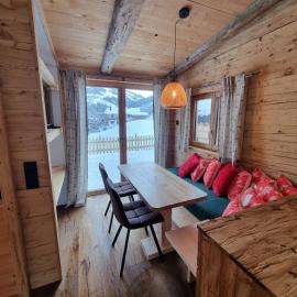Chaleny - Das erste Tiny House Chalet im Zillertal, hotel di Hainzenberg