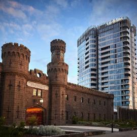 Adina Apartment Hotel Melbourne, Pentridge