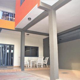 RÉSIDENCE BELLEVUE SITO AIPORT- Lomé，位于洛美的酒店
