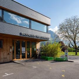 Backpackers Villa Sonnenhof - Hostel Interlaken, hotel en Interlaken