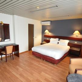 Bedford Hotel Brussels, khách sạn ở Brussels
