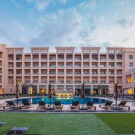 Triumph Luxury Hotel, hotelli Kairossa