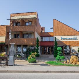 Floros Simfonija, hotel v destinaci Šventoji