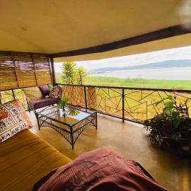 Home On The Nile Ernest Hemingway Suite, hotel in Jinja