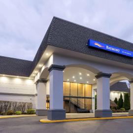 Baymont by Wyndham White Plains - Elmsford, hotel v destinácii Elmsford