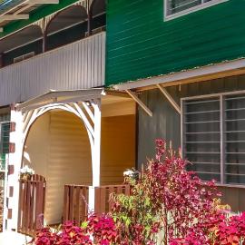 Shalom Mission Home, hotel in Mount Hagen