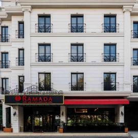 Ramada by Wyndham Istanbul Golden Horn, hotel di Istanbul