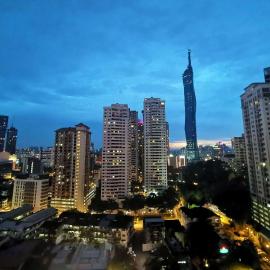 Ramada Suites by Wyndham Kuala Lumpur City Centre, hotel sa Kuala Lumpur