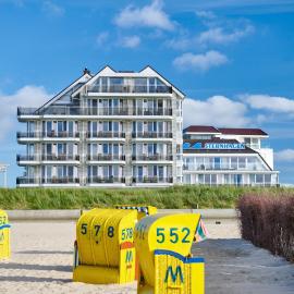 Badhotel Sternhagen, готель у місті Куксгафен