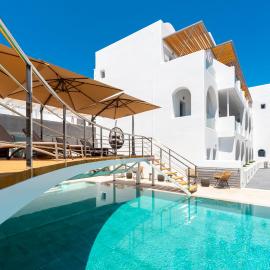 Deluxe Suites Santorini, hotel em Fira