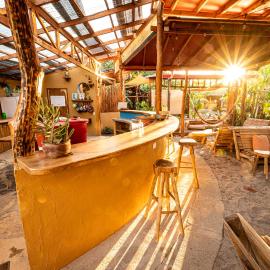 Casa La Aventura Guasacate - Popoyo, hotel u gradu Popojo