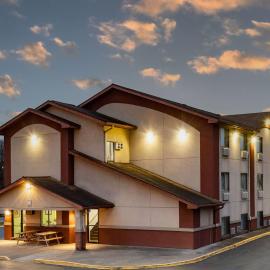 Super 8 by Wyndham Waynesburg, hotel v destinácii Waynesburg