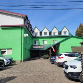 Albert Turystyczne Usługi Hotelarskie、ワルシャワのホテル