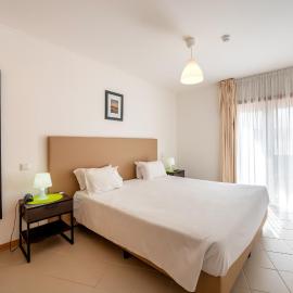 Apartamentos Mirante da Rocha, hotel sa Portimão