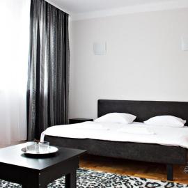 Hotel Sofiivka: Konopnitsa şehrinde bir otel
