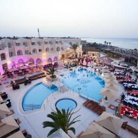 Telemaque Beach & Spa - Families and Couples Only، فندق في حومة السوق