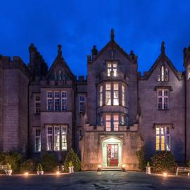 Kinnitty Castle Hotel, хотел в Kinnitty