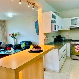 Sunrise Oceanfront Condo Miraflores, khách sạn ở Lima
