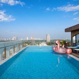 Gold Plaza Hotel - Located just 100m from the Walking Street