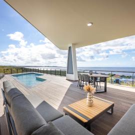 Coral Estate Holidays, хотел в Willibrordus