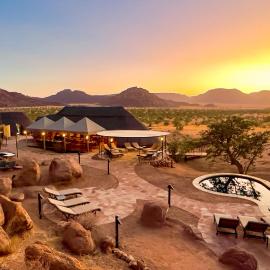 Twyfelfontein Adventure Camp, хотел в Khorixas
