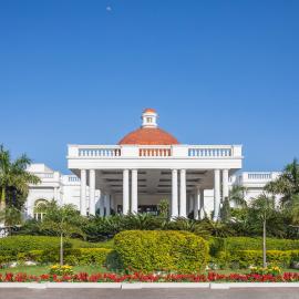 Taj Mahal Lucknow, hotel in Lucknow