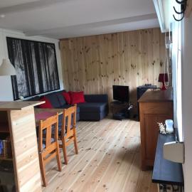 Le chalet bungalow zéro check in - out, hotel en Ortho