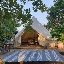Rock Oak Camping 2, hotel u Imotskom