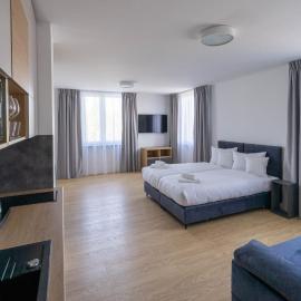 Milo Aparthotel, hotel sa Wrocław