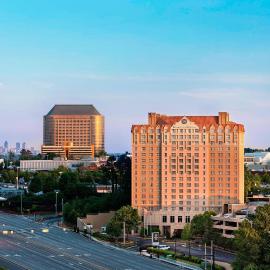 Sheraton Suites Galleria Atlanta, hotel a Atlanta