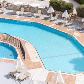 Flora Hotel Apartments, hotel din Protaras