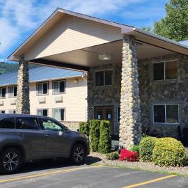 Crest Trail Lodge, hotel v destinaci Packwood