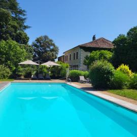 Hôtel La Flambée: Bergerac şehrinde bir otel
