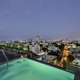 Ciqala Suites Hotel - San Juan，聖胡安的飯店