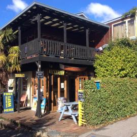 Southern Laughter Backpackers, hotel Queenstownban