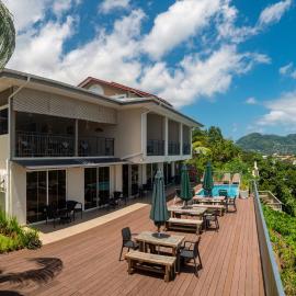 The Ridge Residence, hotelli Victoriassa