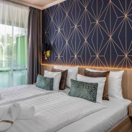 Vénusz Hotel, מלון בשיופוק