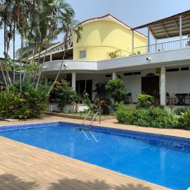 Gaïa's Garden B&B Abidjan, hotel i Abidjan