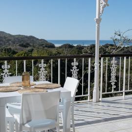 Viesnīca Nahoon Beach Villas Self Catering Apartments pilsētā Īstlondona