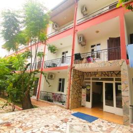 Paşa Restaurant & Pansiyon, hotell i Kemer