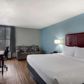 Clarion Inn & Suites Grand Rapids Airport, hotel u gradu 'Grand Rapids'