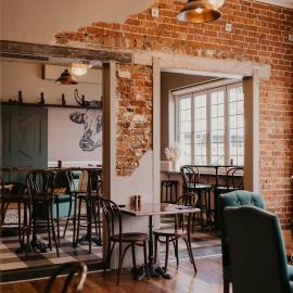 Rix Hotel Motel, ξενοδοχείο σε Charters Towers
