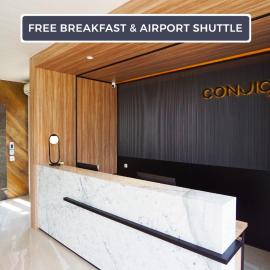 Conjioo Hotel Jakarta Managed by MHM, Hotel in Tangerang