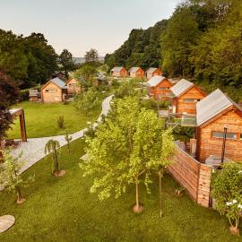 Glamping Mountain Fairy Tale, hotel en Bistrica pri Tržiču