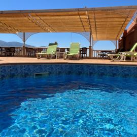 Hotel Nuevo Palas、ランハロンのホテル